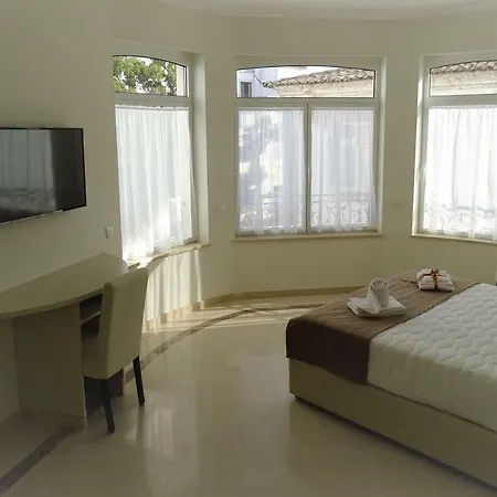 Konukevi Bowen, Luxury 4*