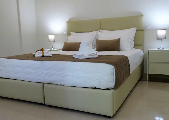 Bowen, Luxury 4*