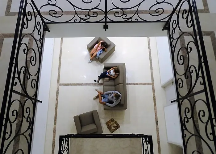 Bowen, Luxury 4* Лагуш