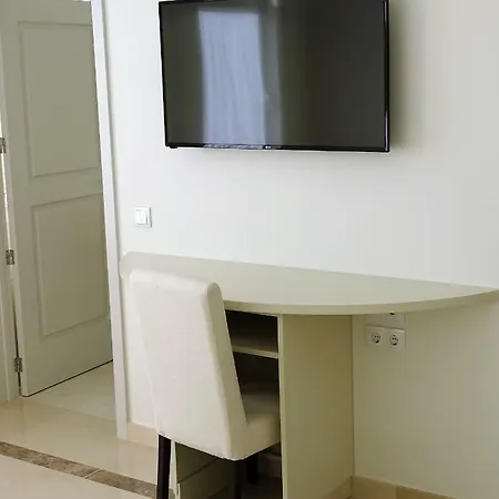 Guest house Bowen, Luxury Lagos